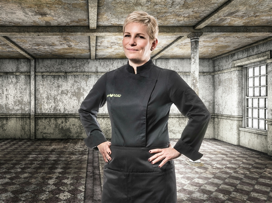 Women's black sales chef coat